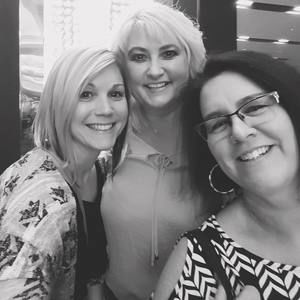 Meet your Posher, Alisa